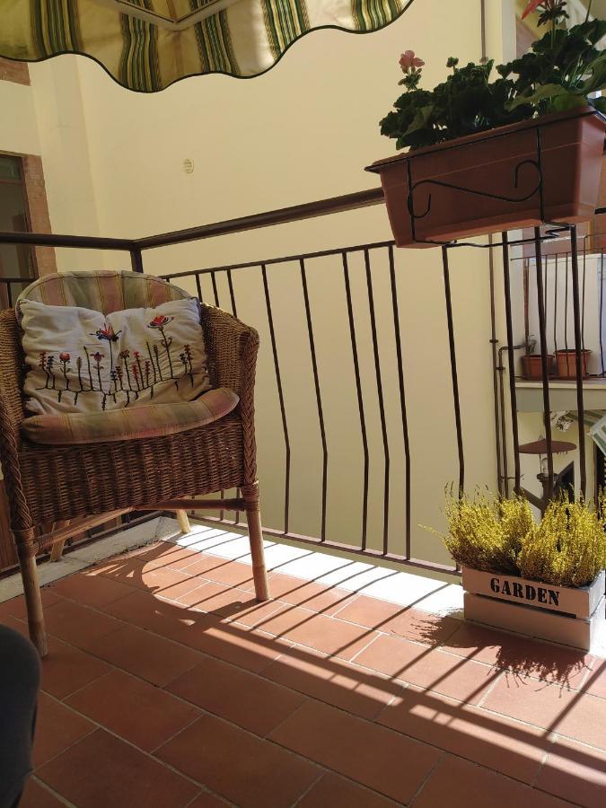 Casa Dina Apartment San Gimignano Exterior photo